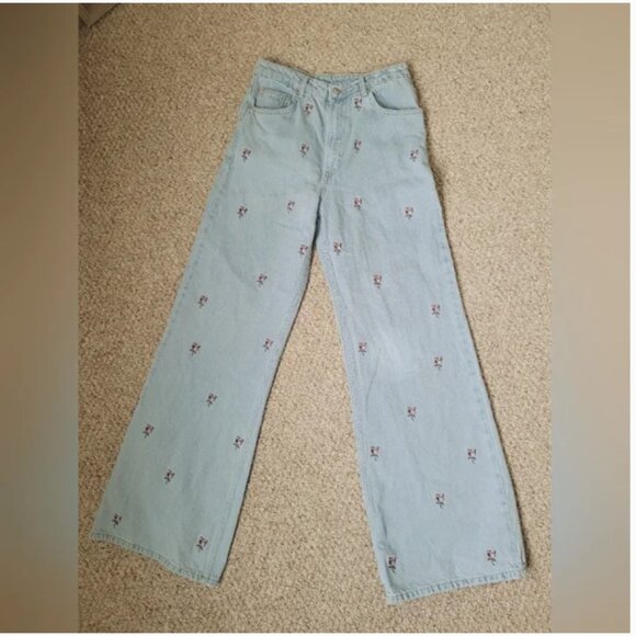 Farm Rio Rose Embroidered Blue Floral Design Jeans size 27 - Picture 4 of 9